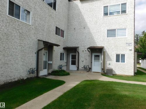 15E Meadowlark Villge Nw, Edmonton, AB, T5R5X3 | Card Image