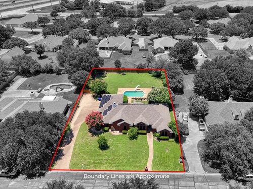 1005 Prairie Ln, McGregor, TX, 76657-9732 | Card Image