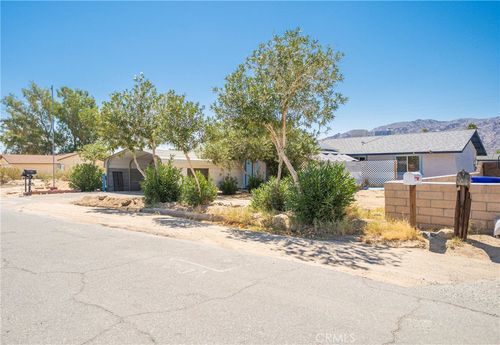 72183 Sunnyvale Dr, 29 Palms, CA, 92277-2143 | Card Image