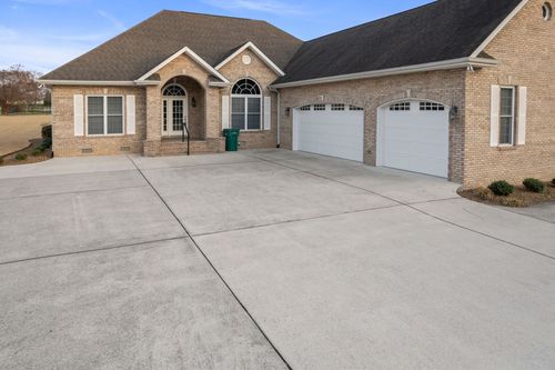 657 Pickney Rd, Winchester, TN, 37398-6210 | Card Image