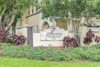 108 - 2516 Centergate Dr, Condo with 2 bedrooms, 2 bathrooms and null parking in Miramar FL | Image 1