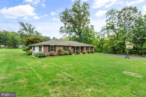 494 Weinsteiger Rd, BECHTELSVILLE, PA, 19505-9029 | Card Image