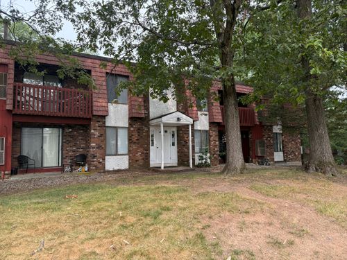 apt-6a-25 Woodsedge Dr, Newington, CT, 06111-4280 | Card Image