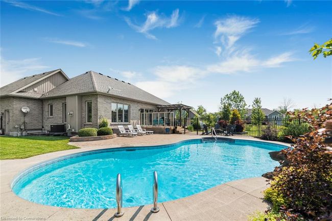1908 Northshore Dr, House other with 4 bedrooms, 3 bathrooms and 10 parking in Haldimand ON | Image 32