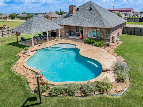203 Frio St, Bells, TX, 75414-3462 | Card Image