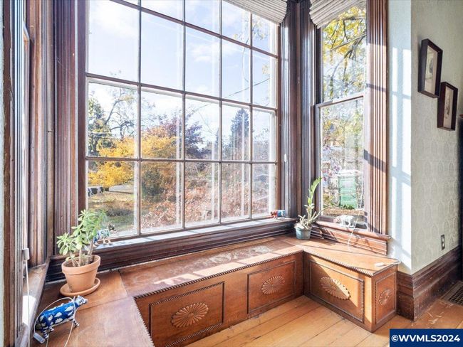 1006 Pine St, House other with 4 bedrooms, 2 bathrooms and null parking in Silverton OR | Image 13