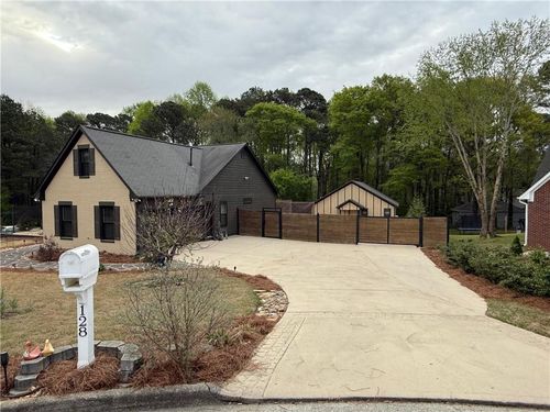 128 Graybrook Ct, Grayson, GA, 30017-4020 | Card Image