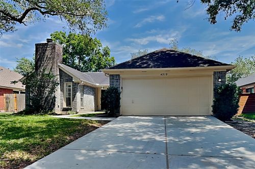 4519 Kimball Dr, Pearland, TX, 77584-8693 | Card Image
