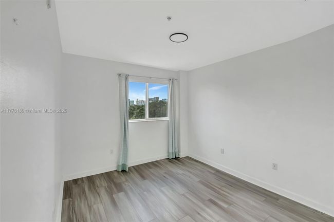 APT-305 - 2280 Sw 32 Nd Ave, Condo with 2 bedrooms, 2 bathrooms and null parking in Miami FL | Image 12