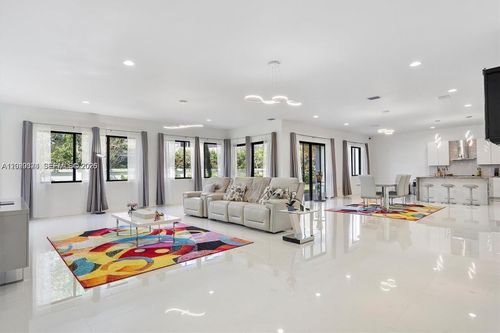 4406 Sw 178th Ave, Miramar, FL, 33029-1651 | Card Image