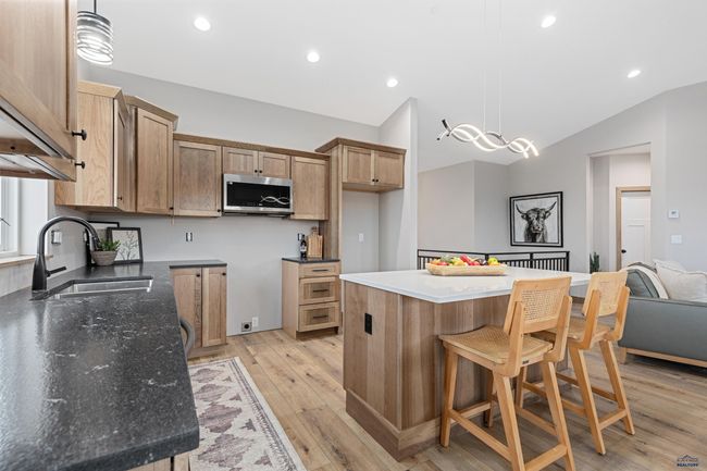 1230 Pinnacle Ct, Townhouse with 2 bedrooms, 2 bathrooms and null parking in Rapid City SD | Image 16