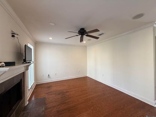 9843 Siegen Ln, Baton Rouge, LA, 70810-4704 | Card Image