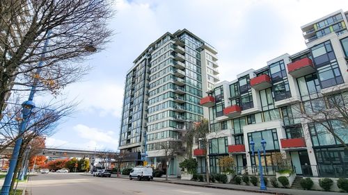 915-7988 Ackroyd Rd, Richmond, BC, V6X0K6 | Card Image