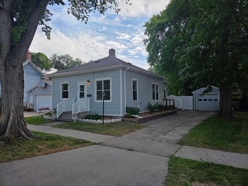 310 14th St S, Fargo, ND, 58103-1626 | Card Image