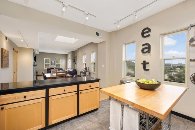 APT-7 - 162 College Ave W, Condo with 2 bedrooms, 1 bathrooms and null parking in Saint Paul MN | Image 17