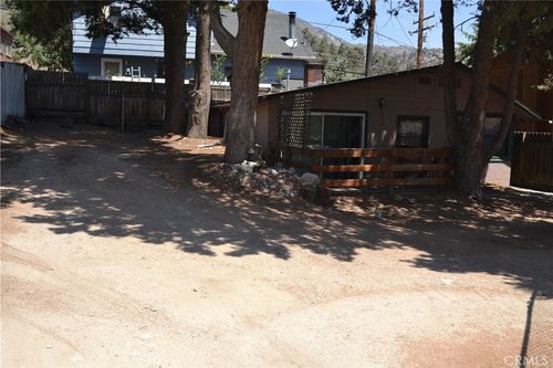 4401 Decator Trl, Frazier Park, CA, 93225-8021 | Card Image
