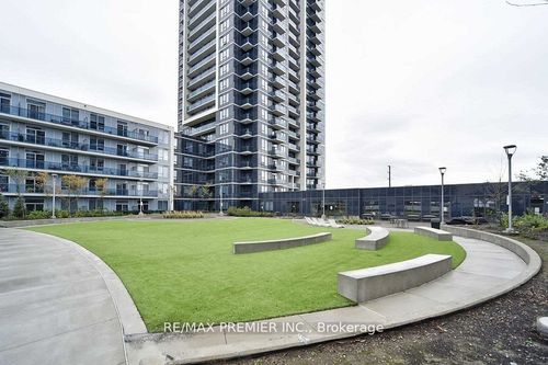 lp-4-3600 Highway 7 Road, Vaughan, ON, L4L0G7 | Card Image