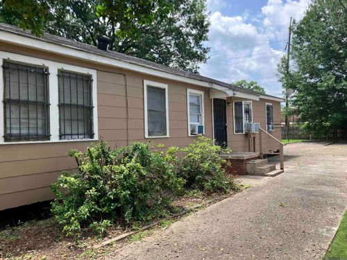 6-3328-30 Wyoming St, Baton Rouge, LA, 70802-8575 | Card Image