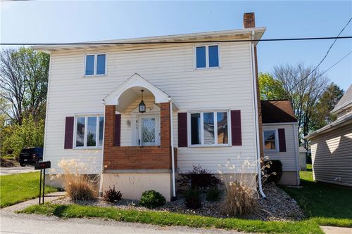 813 Green St, California, PA, 15419-1332 | Card Image
