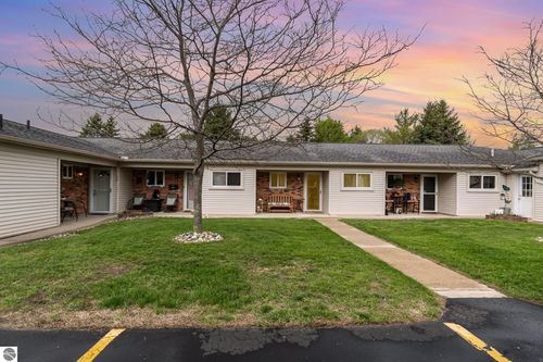 apt-16-205 Water Ave, Oscoda, MI, 48750-1726 | Card Image