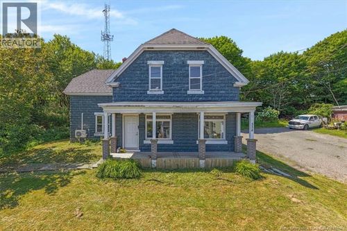 558 Lancaster Ave, Saint John, NB, E2M2L7 | Card Image
