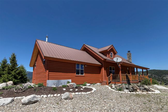 966 Forest Service Road, House other with 2 bedrooms, 3 bathrooms and null parking in Darby MT | Image 45