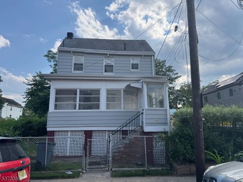 240 Wallace St, Orange, NJ, 07050-3712 | Card Image