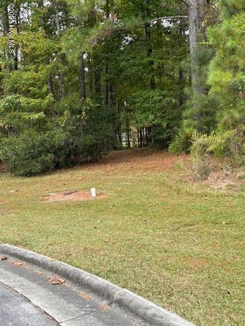 22-3808 Lichen Ln, New Bern, NC, 28562-9797 | Card Image