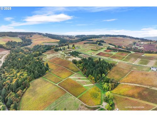9325 Ne Worden Hill Rd, Dundee, OR, 97115-9146 | Card Image