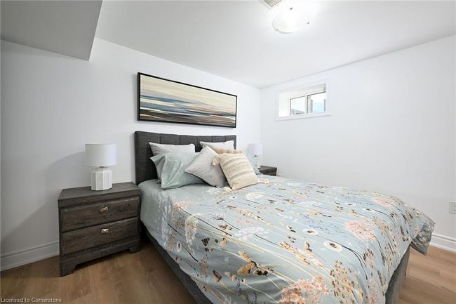 812 10 Th Ave, House other with 5 bedrooms, 2 bathrooms and 5 parking in Hamilton ON | Image 29