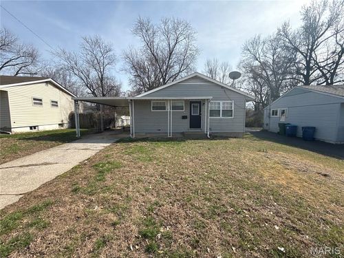 100 Glen Garry Rd, Saint Louis, MO, 63137-3814 | Card Image