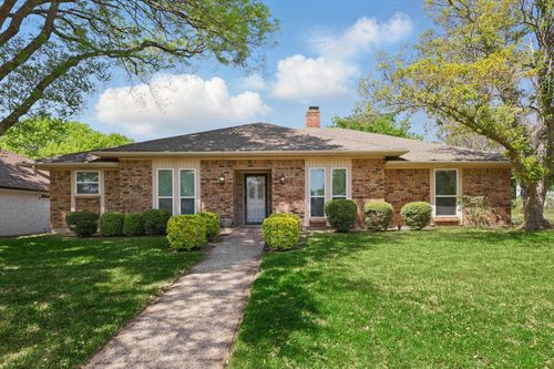 2213 Silver Holly Ln, Richardson, TX, 75082-4205 | Card Image