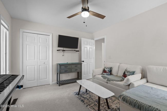 180 Lancashire Ln, House other with 3 bedrooms, 2 bathrooms and 4 parking in West End NC | Image 32