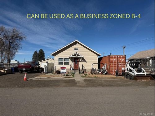 1489 Arapahoe St, Strasburg, CO, 80136-5001 | Card Image