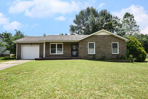 216 Bob White Dr, Clarksville, TN, 37042-7302 | Card Image