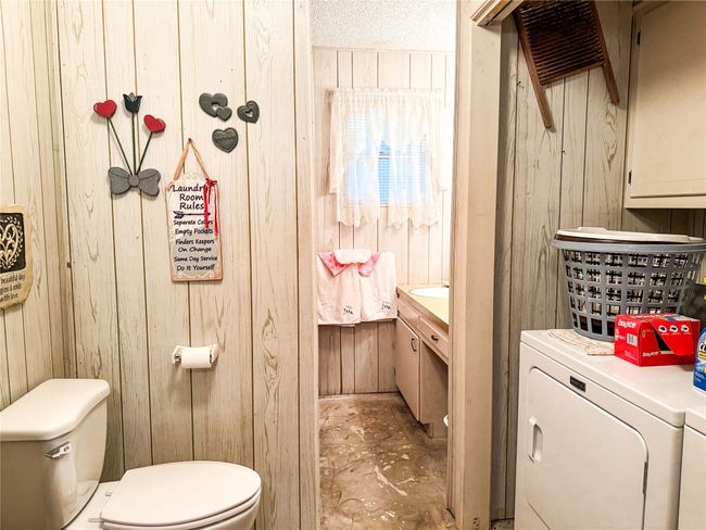 904 W 12 Th St, House other with 3 bedrooms, 2 bathrooms and null parking in Cisco TX | Image 13