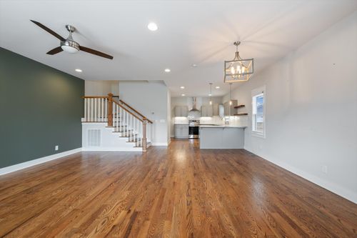 1716 Underwood St, Nashville, TN, 37208-2448 | Card Image
