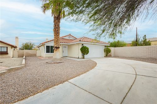 7777 Barbican Ct, Las Vegas, NV, 89147-5164 | Card Image