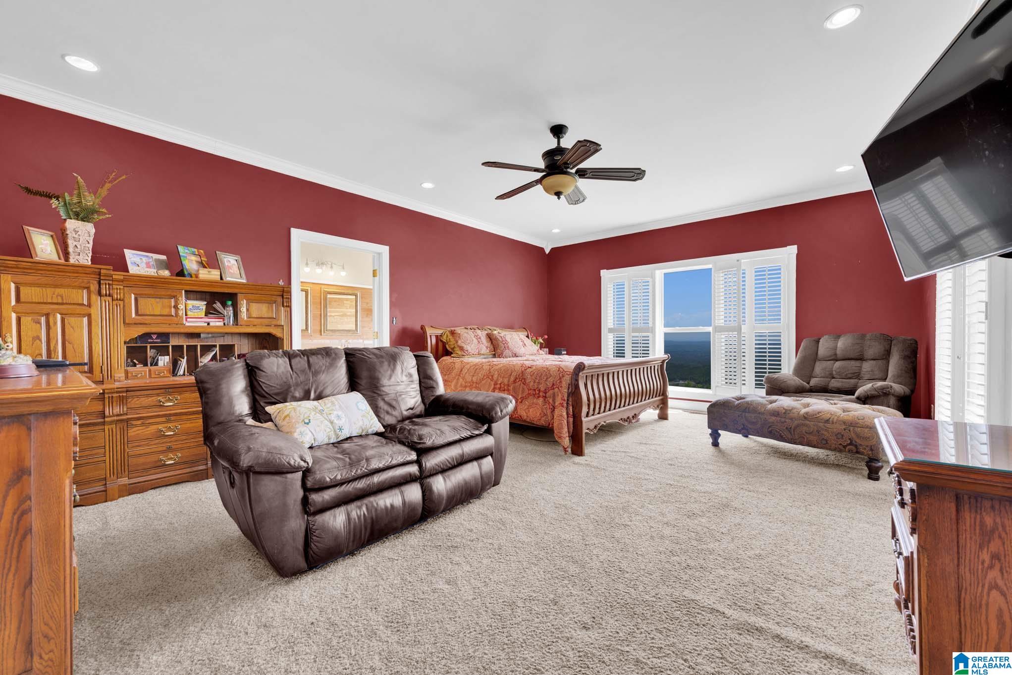 Residential in SPRINGVILLE 3