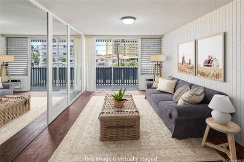 apt-104-1605 Pensacola St, Honolulu, HI, 96822-2607 | Card Image