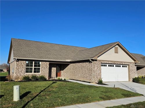 2238 Tandem Drive, Xenia, OH, 45385 | Card Image