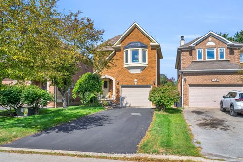 2543 Scarth Crt, Mississauga, ON, L5M5L2 | Card Image