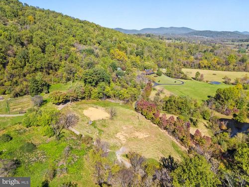 6 Rocky Ln, HUNTLY, VA, 22640-3047 | Card Image