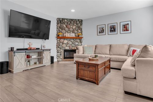 apt-8-15251 Leffingwell Rd, Whittier, CA, 90604-2261 | Card Image