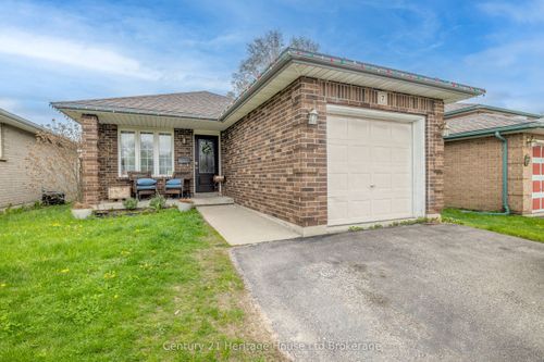 7 Kara Lane, Tillsonburg, ON, N4G5M2 | Card Image