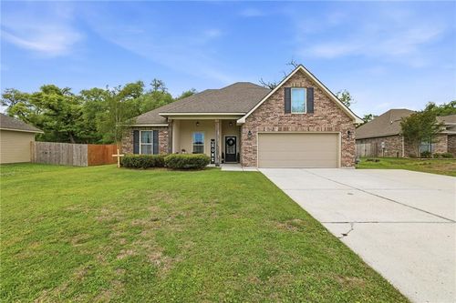 40041 Cottonwood Blvd, Ponchatoula, LA, 70454-7360 | Card Image