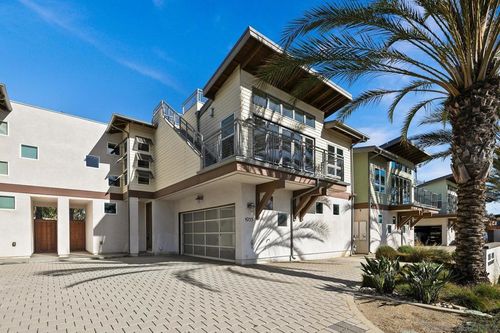 1935 N Vulcan Ave, Encinitas, CA, 92024-1123 | Card Image