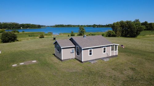 27887 238th St, Fergus Falls, MN, 56537-8118 | Card Image