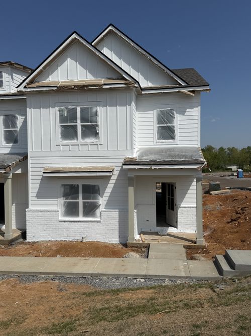 202 Martindale Ln, Clarksville, TN, 37043-3140 | Card Image