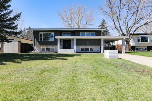 101 Mcgill Blvd W, Lethbridge, AB, T1K3V8 | Card Image